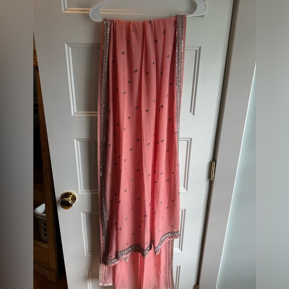 Salmon pink & silver custom shalwar kameez - Picture 7 of 12